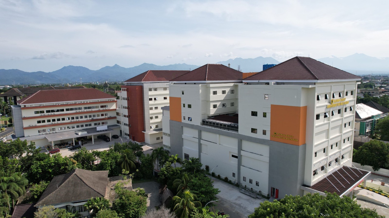 Gedung RS Universitas Mataram
